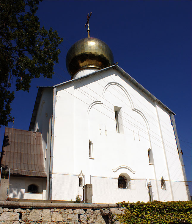 Церковь Николая  Чудотворца и Александры Римской, Ялта (Ялта, город, Республика Крым). фасады, Южная стена