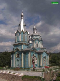 Кременец. Церковь Воздвижения Креста Господня