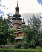 Ужгород. Церковь Михаила Архангела из с. Шелестово (н.в. - пгт Кольчино) Мукачевского района