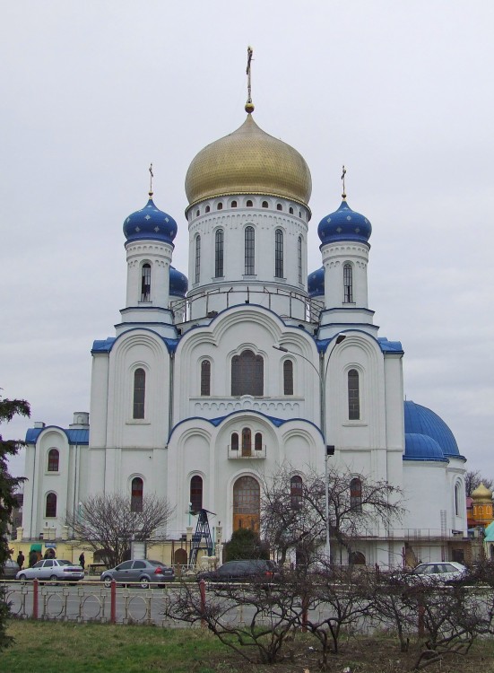 Кафедральный собор Воздвижения Креста Господня, Ужгород (Ужгородский район, Украина, Закарпатская область). фасады