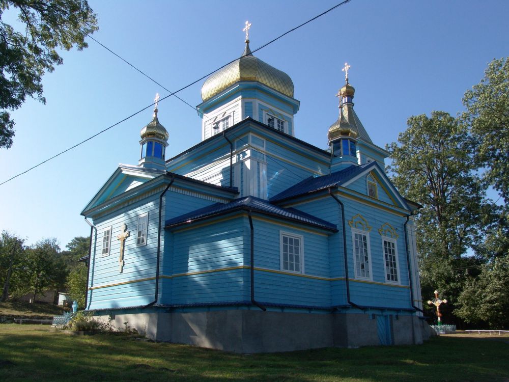 Церковь Рождества Пресвятой Богородицы, Старый Вишневец (Кременецкий район, Украина, Тернопольская область). фасады