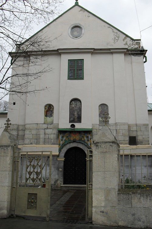Львов. Церковь Николая Чудотворца. фасады