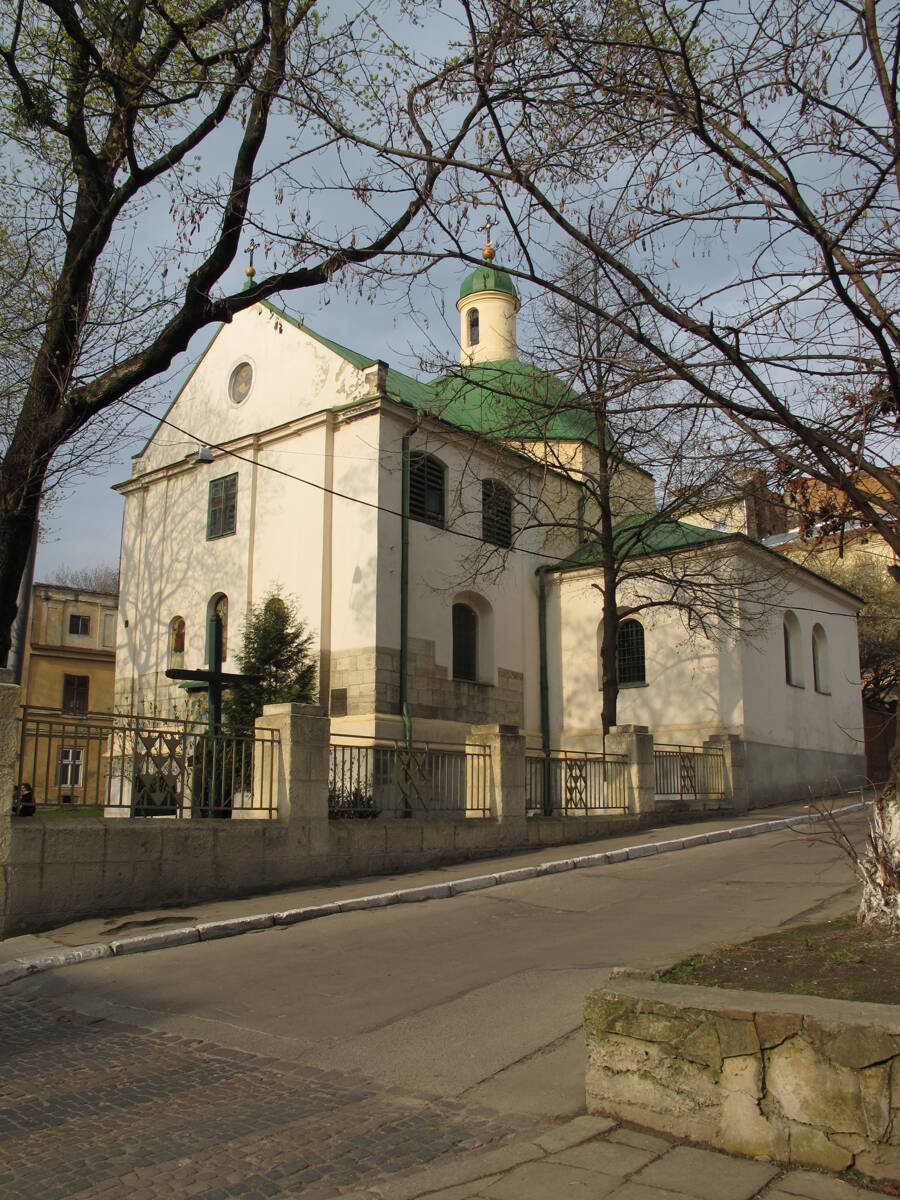Церковь Николая Чудотворца, Львов (Львов, город, Украина, Львовская область). общий вид в ландшафте