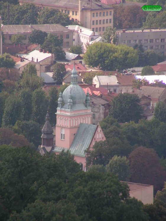 Церковь Параскевы Пятницы, Львов (Львов, город, Украина, Львовская область). общий вид в ландшафте