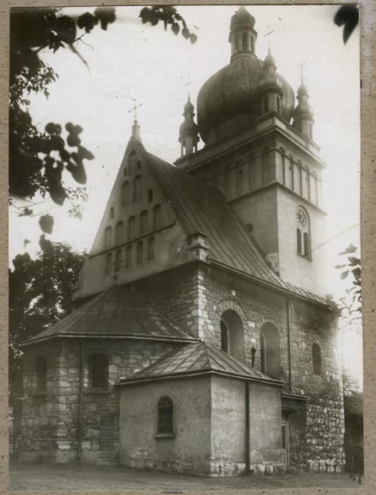 Церковь Параскевы Пятницы, Львов (Львов, город, Украина, Львовская область). архивная фотография, Фото на польском сайте http://www.fototeka.ihs.uj.edu.pl/navigart/node/23553 Публ. Т. Ma