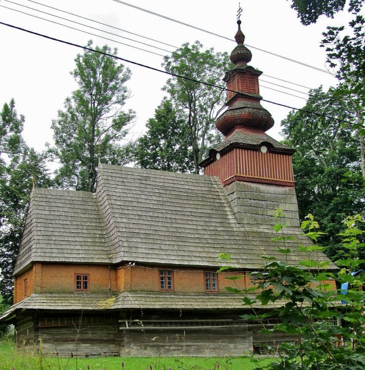 Церковь Рождества Пресвятой Богородицы, Пилипец (Межгорский район, Украина, Закарпатская область). фасады, вид с севера