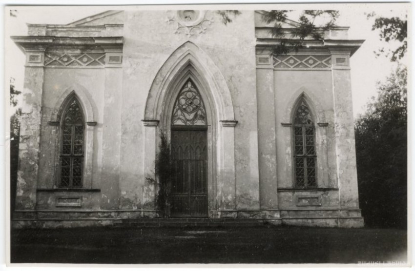 Инеши. Церковь Петра и Павла. архивная фотография, Фото 30-х годов XX века с сайта http://www.zudusilatvija.lv/objects/object/2497/