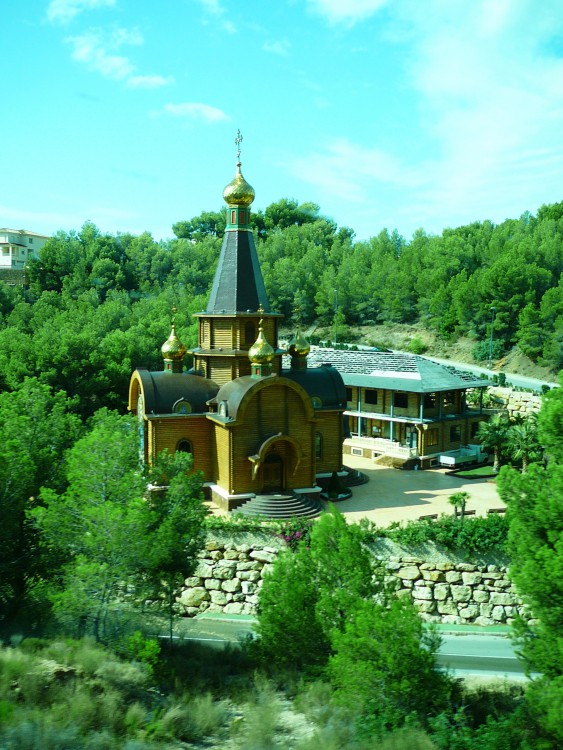 Церковь Михаила Архангела, Альтея-Хиллз (Испания, Прочие страны). общий вид в ландшафте