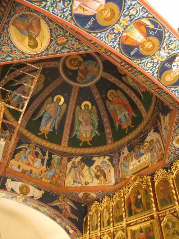 Церковь Михаила Архангела, Альтея-Хиллз (Испания, Прочие страны). интерьер и убранство