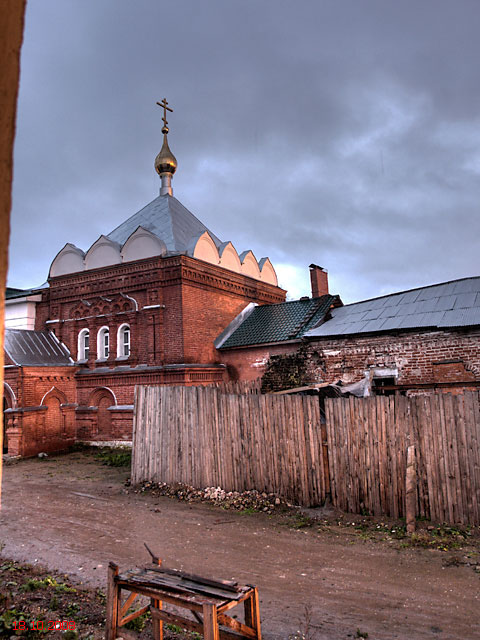 Николаевский Клобуков монастырь. Часовня Макария Калязинского, Кашин (Кашинский городской округ, Тверская область). фасады