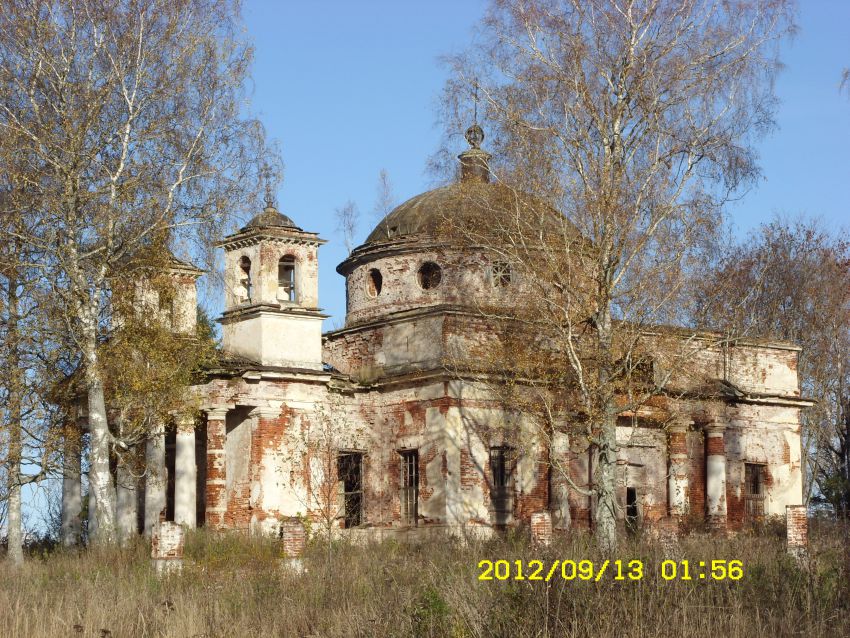Церковь Петра и Павла, Переслегино (Торжокский район и г. Торжок, Тверская область). фасады