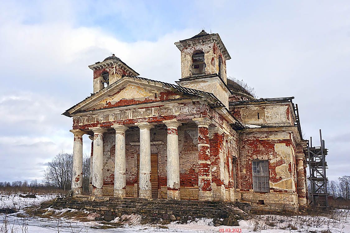 Церковь Петра и Павла, Переслегино (Торжокский район и г. Торжок, Тверская область). фасады