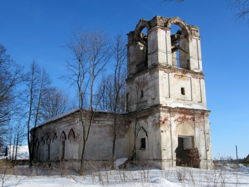 Церковь Александра Невского, Переслегино (Торжокский район и г. Торжок, Тверская область). фасады, Вид с северо-запада