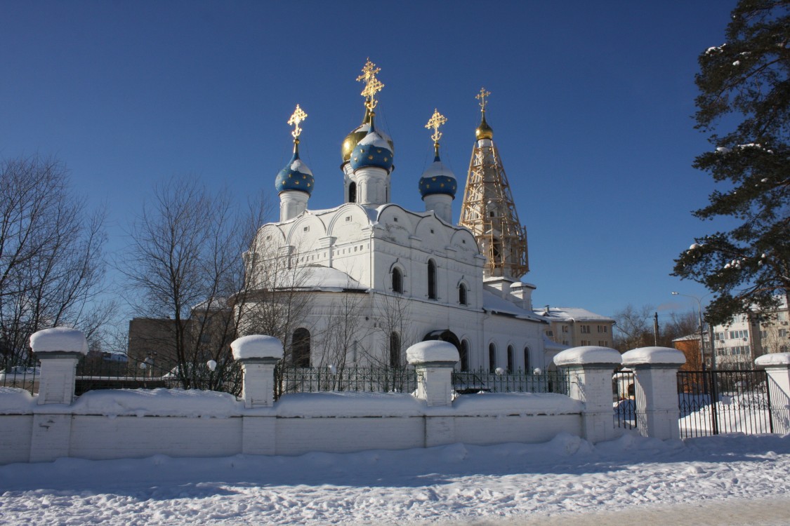 Дедовск. Церковь Георгия Победоносца. фасады