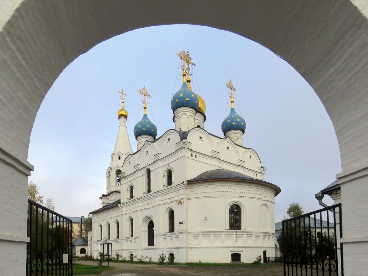 Церковь Георгия Победоносца, Дедовск (Истринский городской округ и ЗАТО Восход, Московская область). фасады
