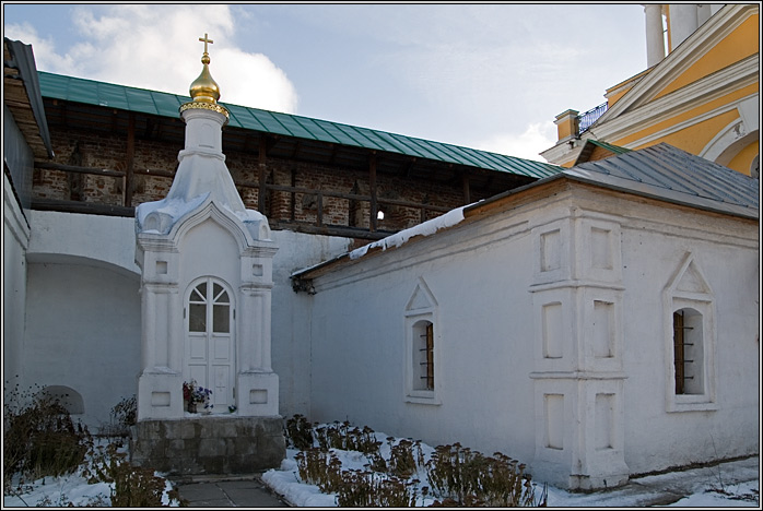 Таганский. Новоспасский монастырь. Часовня над могилой инокини Досифеи. фасады
