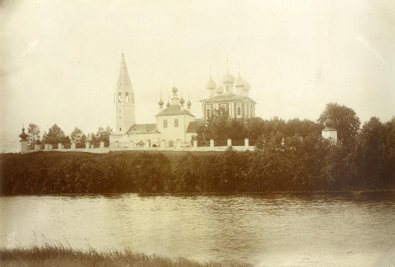 Храмовый комплекс. Церкви Николая Чудотворца и Успения Пресвятой Богородицы, Хотимль (Южский район, Ивановская область). архивная фотография, Фото 1914 года писателя, фотографа и этнографа М.А Кручковского. 