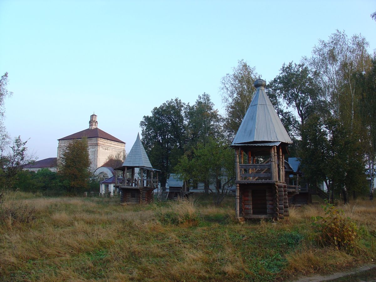 Борковская Троице-Николаевская пустынь, Борок (Южский район, Ивановская область). архитектурные детали