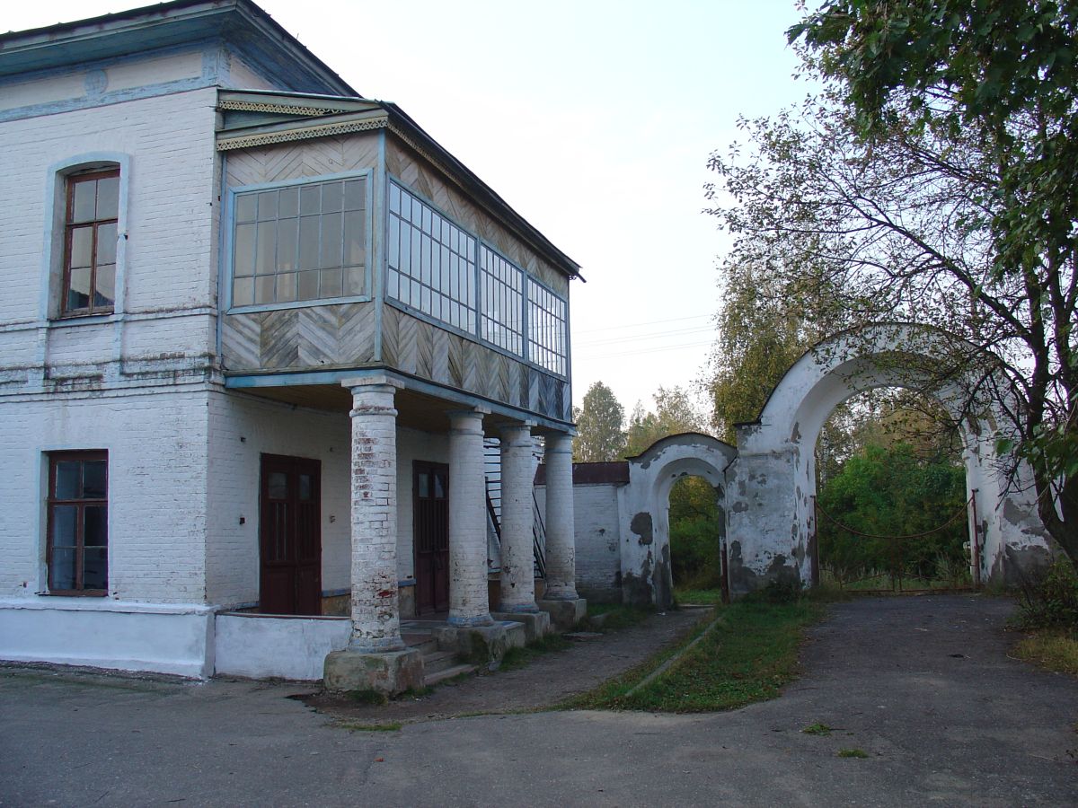Борковская Троице-Николаевская пустынь, Борок (Южский район, Ивановская область). архитектурные детали