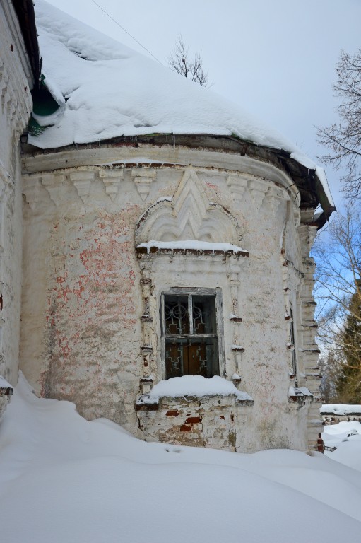 Церковь Введения во храм Пресвятой Богородицы, Холуй (Южский район, Ивановская область). архитектурные детали