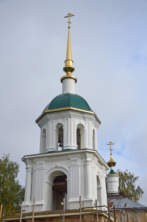 Благовещенский женский монастырь (новый). Церковь Воздвижения Креста Господня, Бежецк (Бежецкий район, Тверская область). архитектурные детали