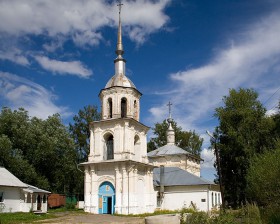 Бежецк. Благовещенский женский монастырь (новый). Церковь Воздвижения Креста Господня
