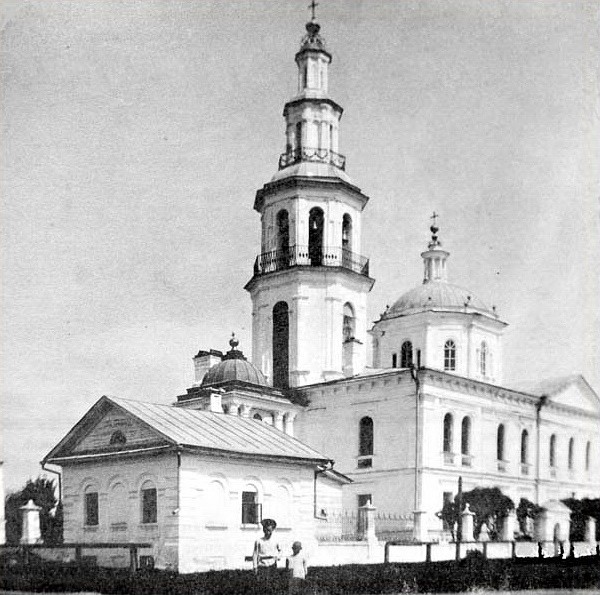 Церковь Рождества Христова, Бежецк (Бежецкий район, Тверская область). архивная фотография, Фото с сайта: http://humus.dreamwidth.org/2341174.html