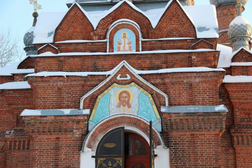 Кафедральный собор Спаса Нерукотворного Образа, Бежецк (Бежецкий район, Тверская область). архитектурные детали