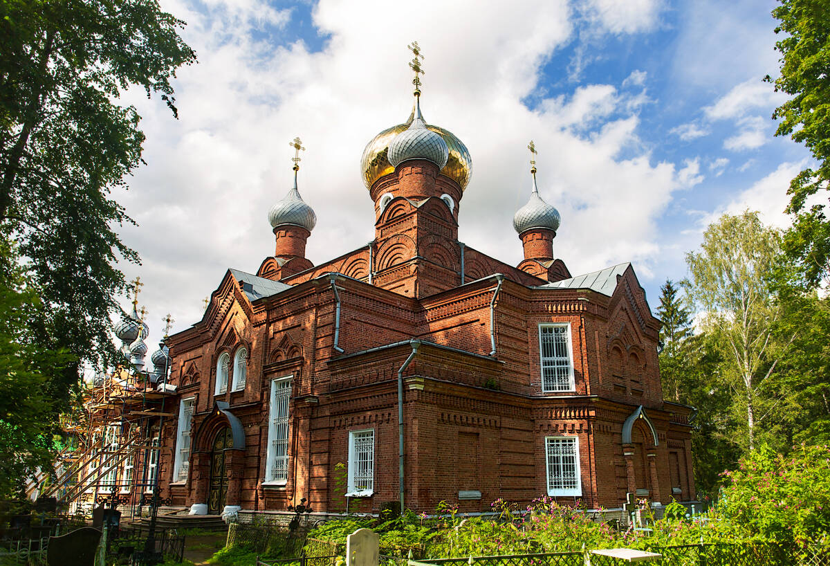 Кафедральный собор Спаса Нерукотворного Образа, Бежецк (Бежецкий район, Тверская область). фасады