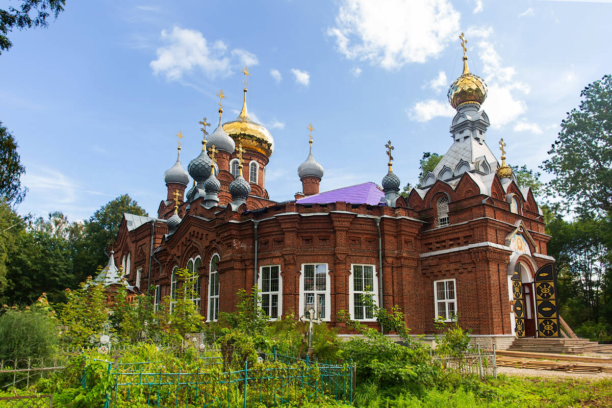 Кафедральный собор Спаса Нерукотворного Образа, Бежецк (Бежецкий район, Тверская область). фасады