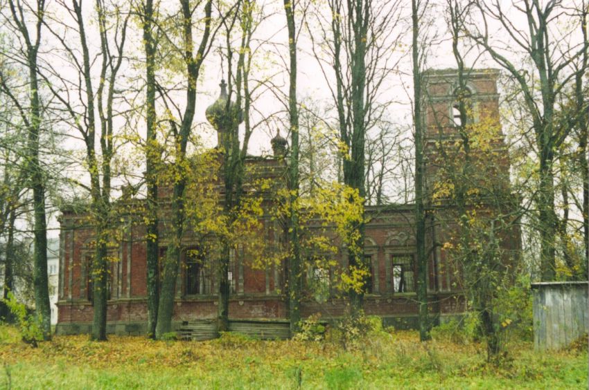 Церковь Преображения Господня, Сунтажи (Огрский край, Латвия). общий вид в ландшафте