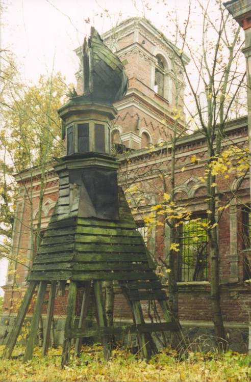 Церковь Преображения Господня, Сунтажи (Огрский край, Латвия). архитектурные детали