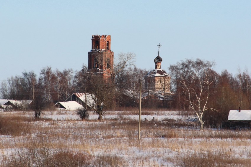 Церковь Благовещения Пресвятой Богородицы, Княжево (Бежецкий район, Тверская область). общий вид в ландшафте