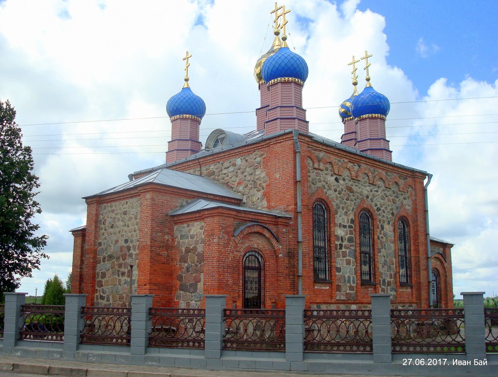 Россоны. Церковь Вознесения Господня. фасады