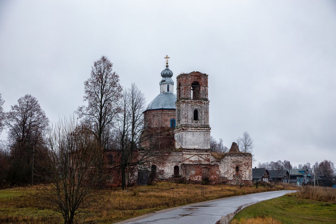 Крапивново. Церковь Владимирской иконы Божией Матери. фасады