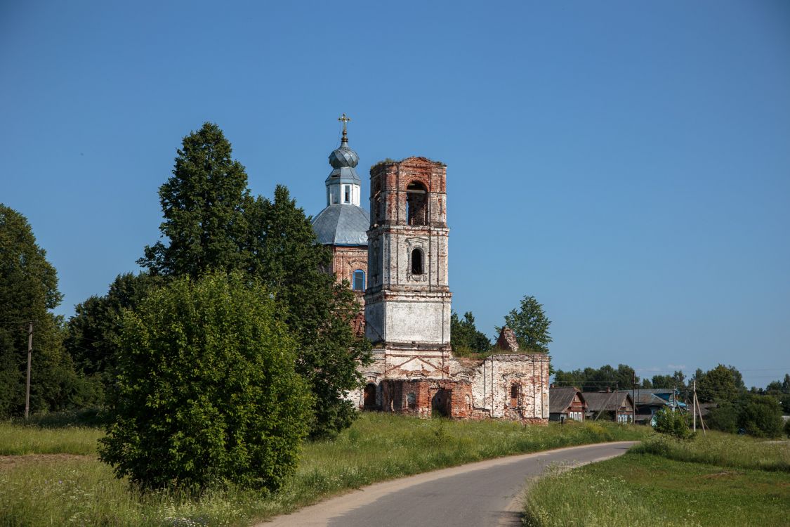 Церковь Владимирской иконы Божией Матери, Крапивново (Тейковский район, Ивановская область). фасады