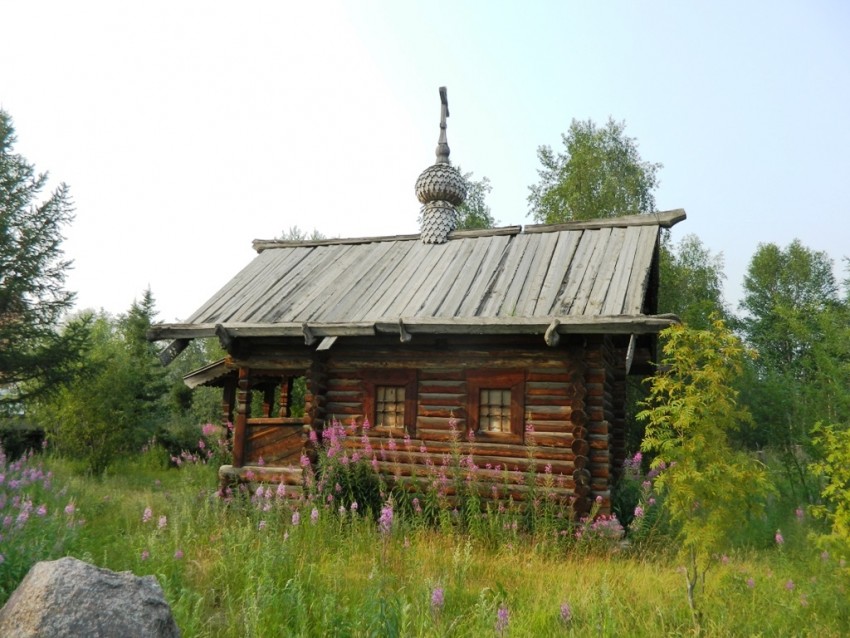 Салехард. Часовня Владимира равноапостольного. фасады