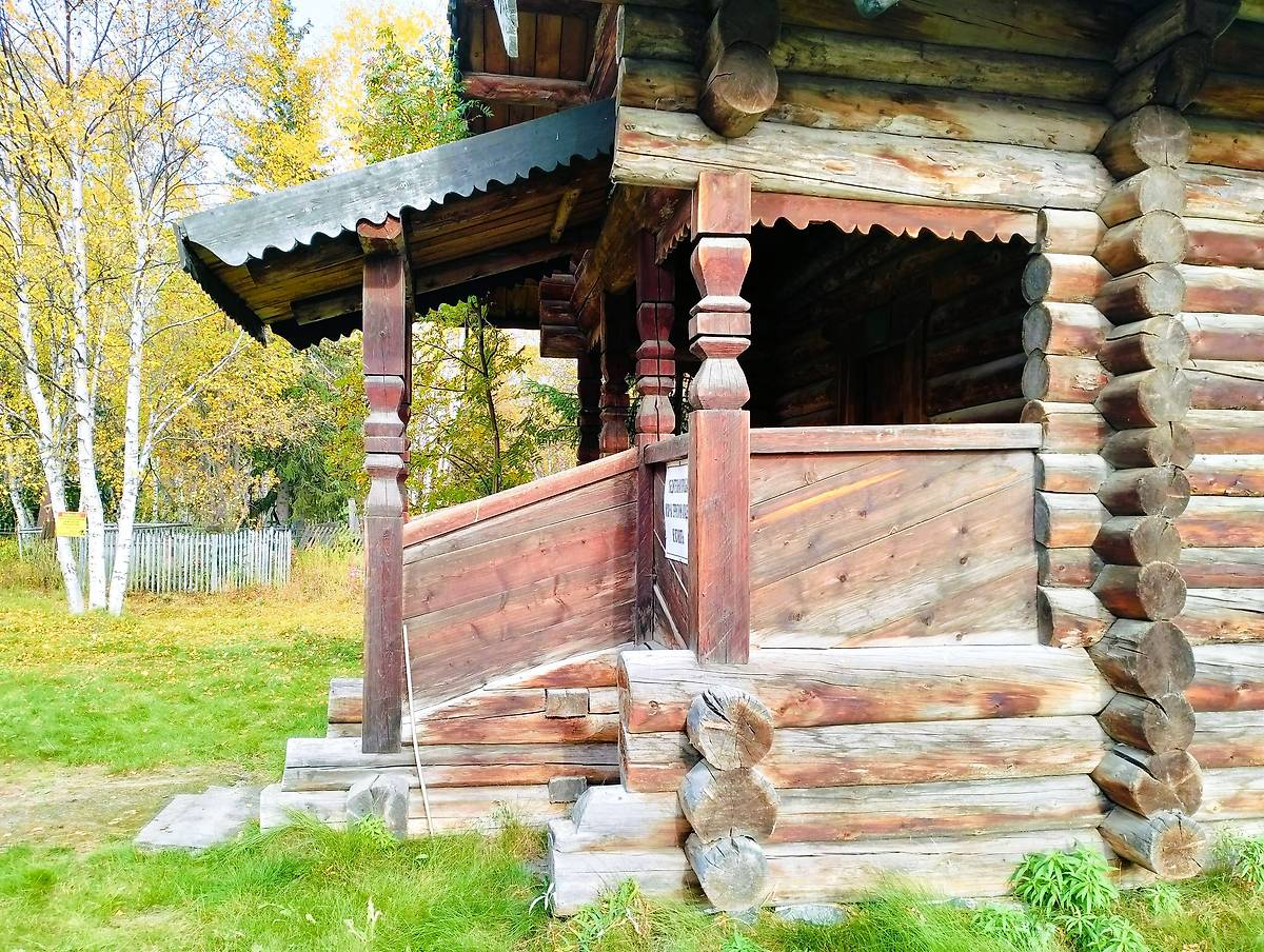 архитектурные детали. Часовня Владимира равноапостольного, Салехард (Салехард, город, Ямало-Ненецкий автономный округ)