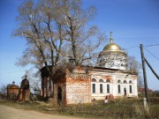 Церковь Троицы Живоначальной - Дуброво - Еловский район - Пермский край