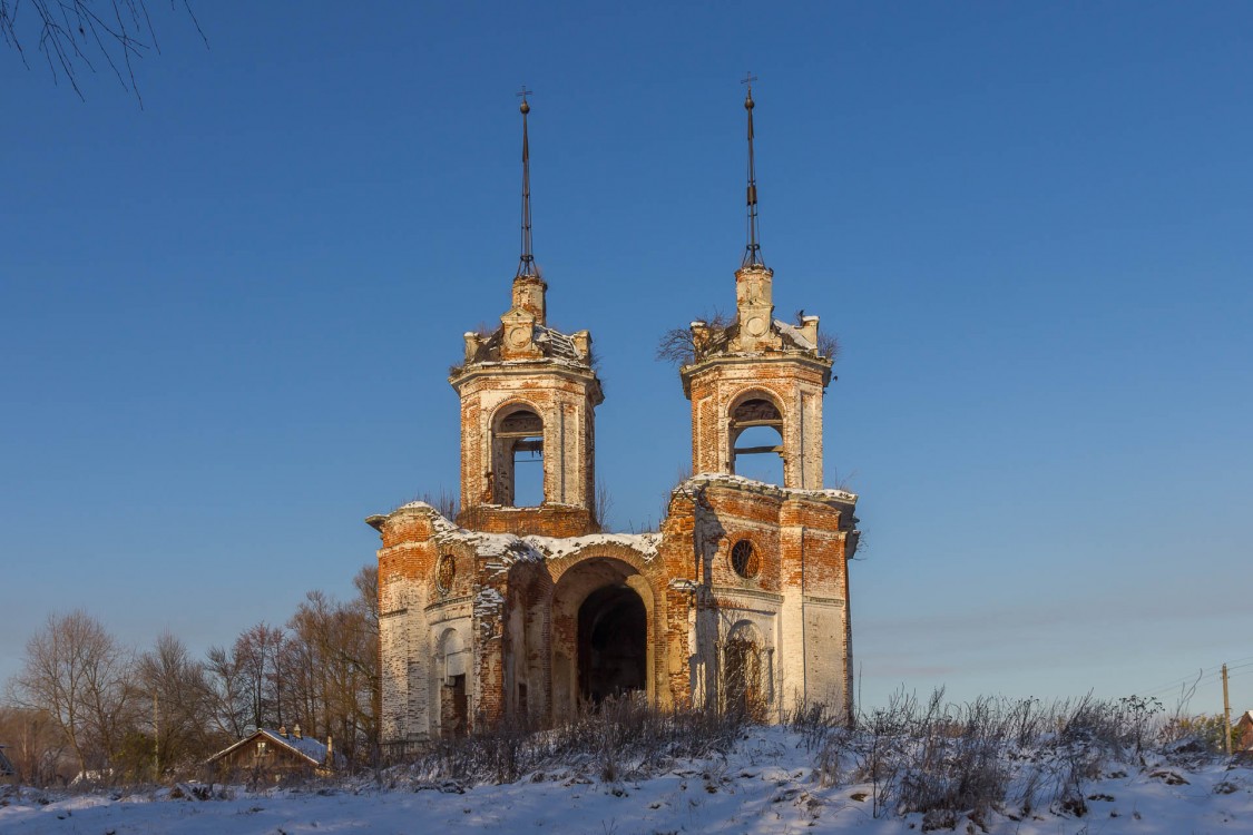 Погост. Церковь Покрова Пресвятой Богородицы. фасады, Восточный фасад