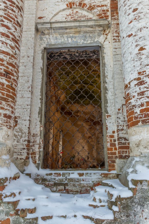 Церковь Покрова Пресвятой Богородицы, Погост (Фурмановский район, Ивановская область). архитектурные детали
