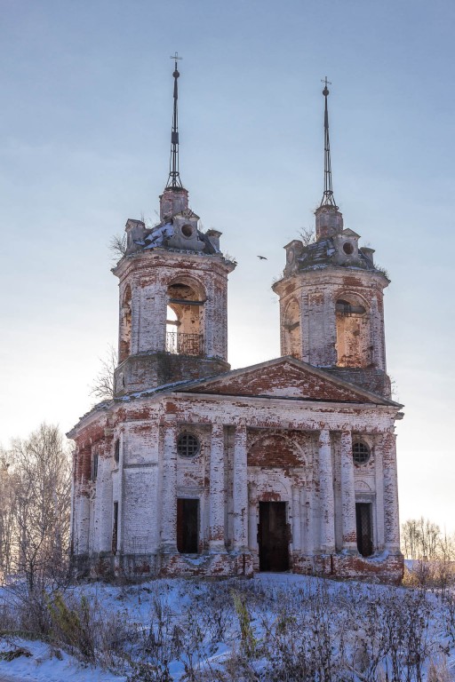 Погост. Церковь Покрова Пресвятой Богородицы. фасады, Вид с запада