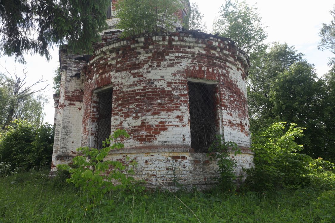 Церковь Успения Пресвятой Богородицы, Церковново (Ивановский район, Ивановская область). архитектурные детали