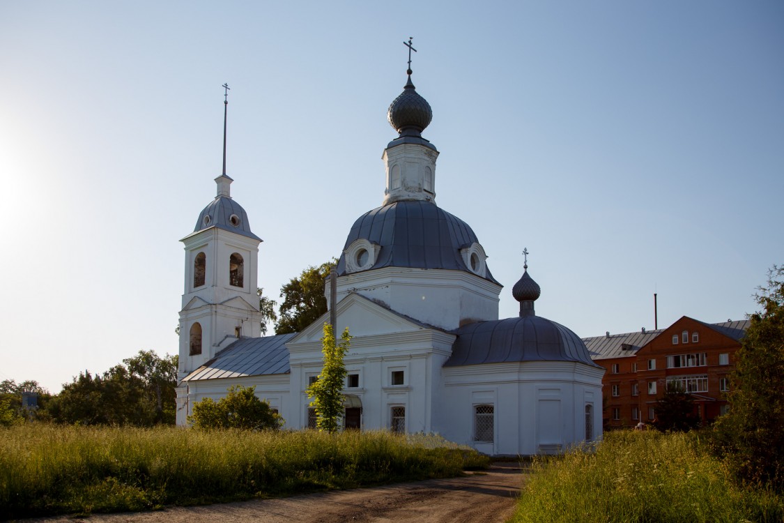 Доронино. Церковь Спаса Преображения. фасады