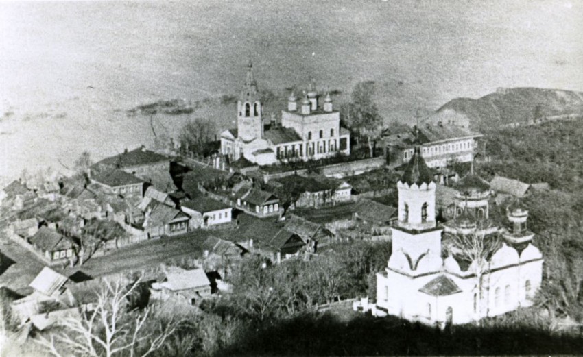 Церковь Николая Чудотворца, Исады (Лысковский район, Нижегородская область). архивная фотография, Фото с сайта https://archive.today/JUen/e12c55e9b0891c1698448e3bf8cf577b940fe69d.jpg