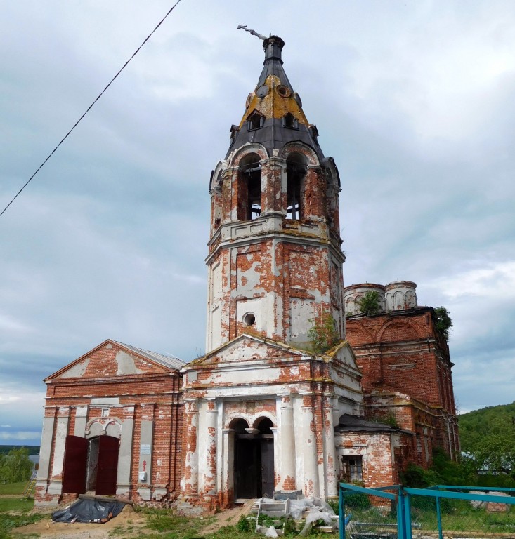 Исады. Церковь Николая Чудотворца. фасады