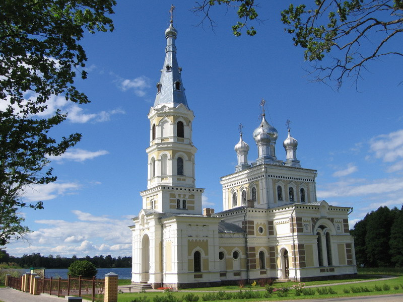 Вецстамериена. Церковь Александра Невского. фасады