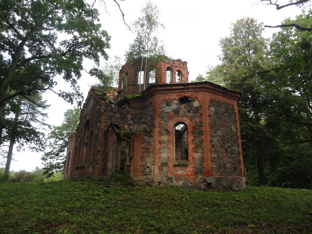 Церковь Воздвижения Креста Господня, Толка (Мадонский край, Латвия). фасады