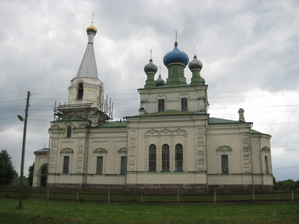 Вецслабада. Церковь Воскресения Христова. фасады