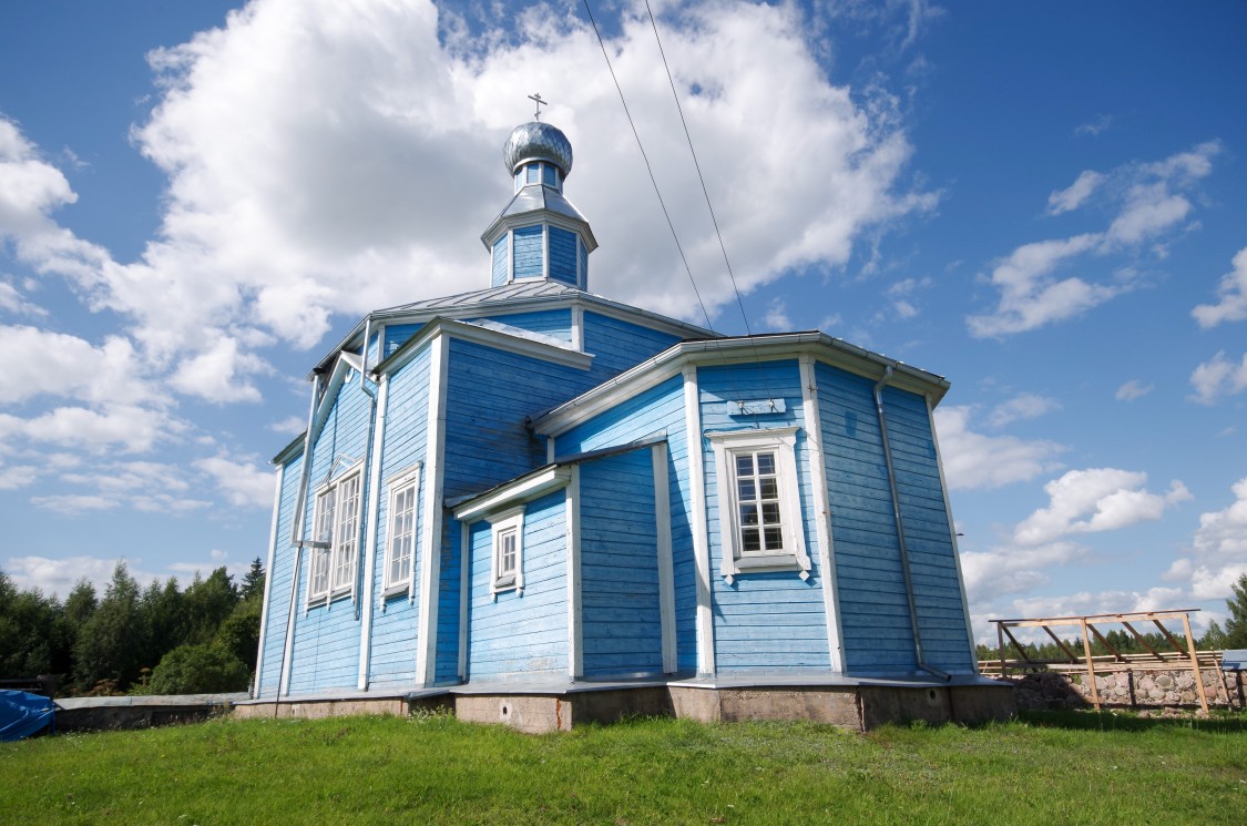 Вертулово. Церковь Рождества Пресвятой Богородицы. фасады